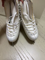 Edea Tempo Figure Ice Skates - Size 200