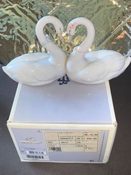 Lladro endless love