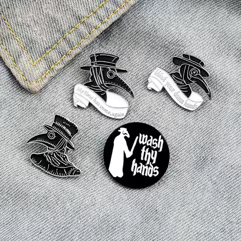Plague Doctor Enamel Pin Custom Beak Face Brooches Cartoon Badge for Bag Lapel Pin Buckle Jewelry Gi