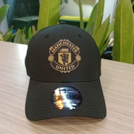 9 Forty Manchester United Curved Cap