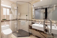 Vienna Classic Hotel (Yunfu Hekou)