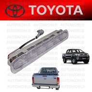 BRAKE LAMP STOP LIGHT LAMPU BRAKE TIGA 81570-0k080 white TOYOTA HILUX VIGO KUN25 KUN26 VNT