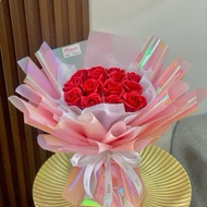 BOUQUET SURPRISE 15 BUNGA ROSE DAY BY SOULMATESLAB