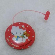 【包郵♡】1982年design Sanrio 1999 Hello Kitty扣針