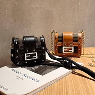 Leather Rivet Bag Suitable for MARSHALL MOTIF II ANC Earphone Protective Cases MARSHALL MARSHALL MIN