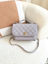 Chanel Quilted Medium Business Affinity Flap Grey Caviar Light Gold Hardware