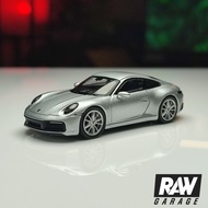 Mini GT 303 Porsche 911 Carrera 4S Silver Diecast 1:64