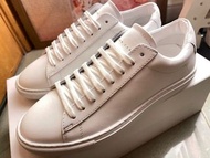 Oliver Cabell Low 1 White