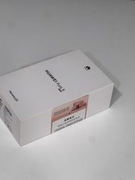 華為 Huawei Pura X 銀色 12+512GB 剛開封試用了幾日 安裝好Google商場 可以下載到全部APP  機身完美無暇 配件全部都未拆開過 完美靚機靚電池鋪頭開單保障全原裝正品可以放