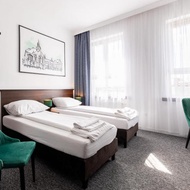 โรงแรม Hotel i Restauracja Nad Jeziorem - ชูคูฟ