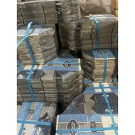 Contents: 100 pcs snack boxes, snack boxes, cake boxes, brand wedding event boxes thick, strong, oil