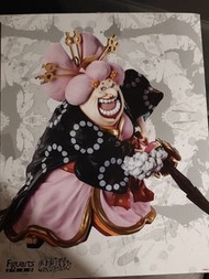 萬變海賊王 Figuarts ZERO 夏洛特·玲玲
