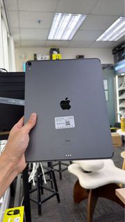 91🔋Apple iPad Pro 12.9inch gen3 2018 64gb WiFi+cell