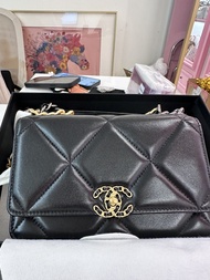 Chanel 19woc