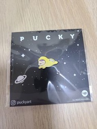 Pucky 畢奇 pin 襟章 徽章