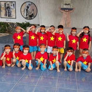 Red Flag Shirt with Yellow Star for Children and Children | Size From Number 4 And Up | Beautiful, S