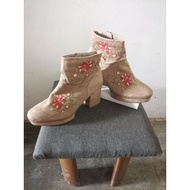 Preloved Heels / Boots