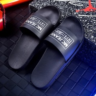 Mc JEANS รองเท้าแตะ แบบสวม รองเท้าแฟชั่น รองเท้า Mc น้ำหนักเบา ใส่สบาย ใส่ได้ทั้ง ผู้ชาย และ ผู้หญิง