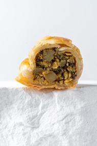 Chicken Truffle (ไก่ผสมเห็ดทรัฟเฟิล) | Baked by Apple Curry Puffs