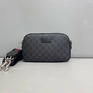 Gucci古馳 男士 黑老花相機包 斜背包