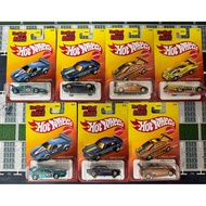 The Hot Ones themed Hot Wheels model car