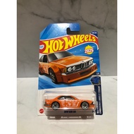 bmw 635 CSi hot wheels mattel