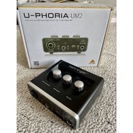 Behringer U-Phoria UM2 Audio Interface