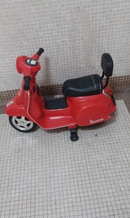 兒童電動車