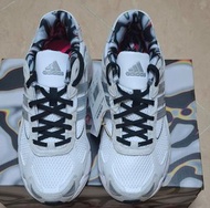 (男女適合)Pride Response CL Pabllo Vittar 運動鞋（39號）