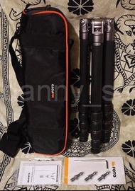攝影之選👍🏻全新 MeFOTO C2350 倒摺式 碳纖三腳架 Titanium鈦色 Carbon Tripod 不連波頭 可作單腳架 原價$2XXX 媲美 Manfrotto