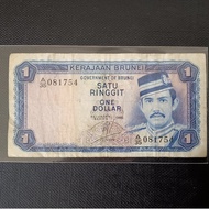 Brunei Old Banknote 1 Dollar Year 1986