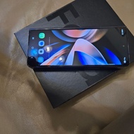 Samsung Galaxy Z Fold4 