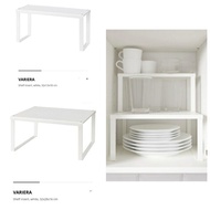 Rak dalam kabinet Ikea