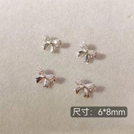 Set of 2 nail charms with bow nails A30