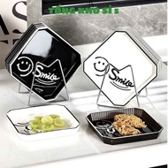 SMILE PLASTIC PLATE SET, Set of 6 Food Plates with Smile Stand (White / Black) SMILE PLASTIC PLATE S
