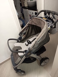 Chicco Bravo 嬰兒車