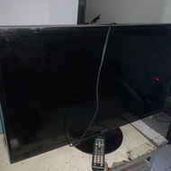 Samsung LED TV 32 Inch UA32F4000 Bekas