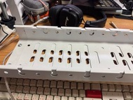 桌下理线架理线器槽盒电脑桌底数据线收纳电线插座路由器wifi台下