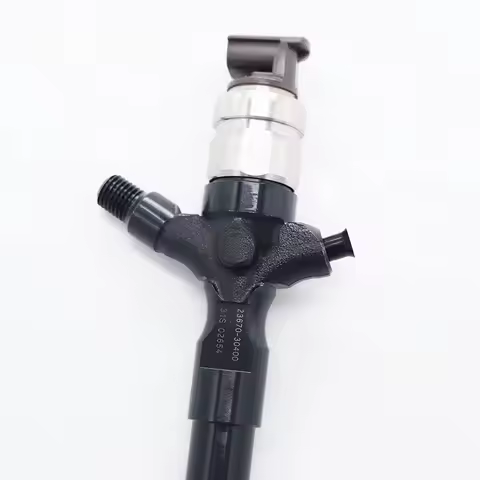 Fuel injector 295050-0200 295050-0460 23670-30400 23670-39365 for Toyota Hilux 1KD-FTV 2KD-FTV D-4D