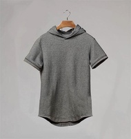 เสื้อยืดมีฮู้ดทรงหลวมสีพื้นของผู้ชายเสื้อยืดแขนสั้นมีฮู้ดชุดกีฬาใหม่ปี2022