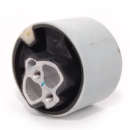 GEARBOX MOUNTING - AUDI Q7 - PORSCHE CAYENNE - VW TOUAREG - 7L0399249C