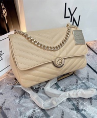 กระเป๋าลิน Lyn มาม่อนไซส์ใหญ่ คอลใหม่ งานแท้Outlet ขนาด 10 นิ้ว (ไซร์ใหญ่)  มี 4 สี : เขียว / ครีม /