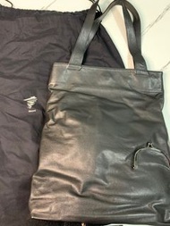 HKD6,900 Discord Yohji Yamamoto Leather Tote Bag
