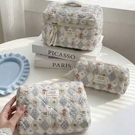 1PC INS Style Aesthetic Cream Color Quilted Embroidery Cosmetic Bag, Large Capacity Multi-Layer Mult