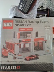 Nismo pit