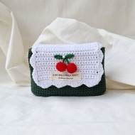 Handmade knitted digicam pocket camera wallet