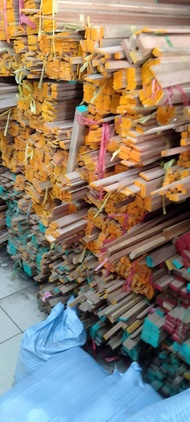 LISTON 1/4" X 3/4 X 48”. 10 pcs. (1/2X1") for Wood edging.hardware size.