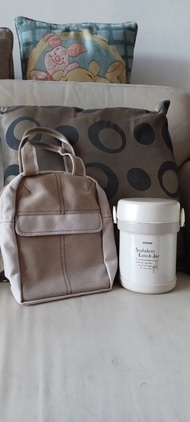 zojirushi  象印牌不銹鋼保溫飯壺 0.64L