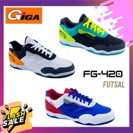 ฟุตซอล GIGA FG 420 รองเท้าฟุตซอล พื้นยาง ใส่สบาย กระชับเข้ารูปเท้า เหมาะกับสภาพสนามทุกประเภท เพื่อการเล่นฟุตซอลโดยเฉพาะ