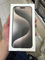 iPhone 15 pro max 512g 陸版（雙卡） 全新未拆 南崁店面自取現金價